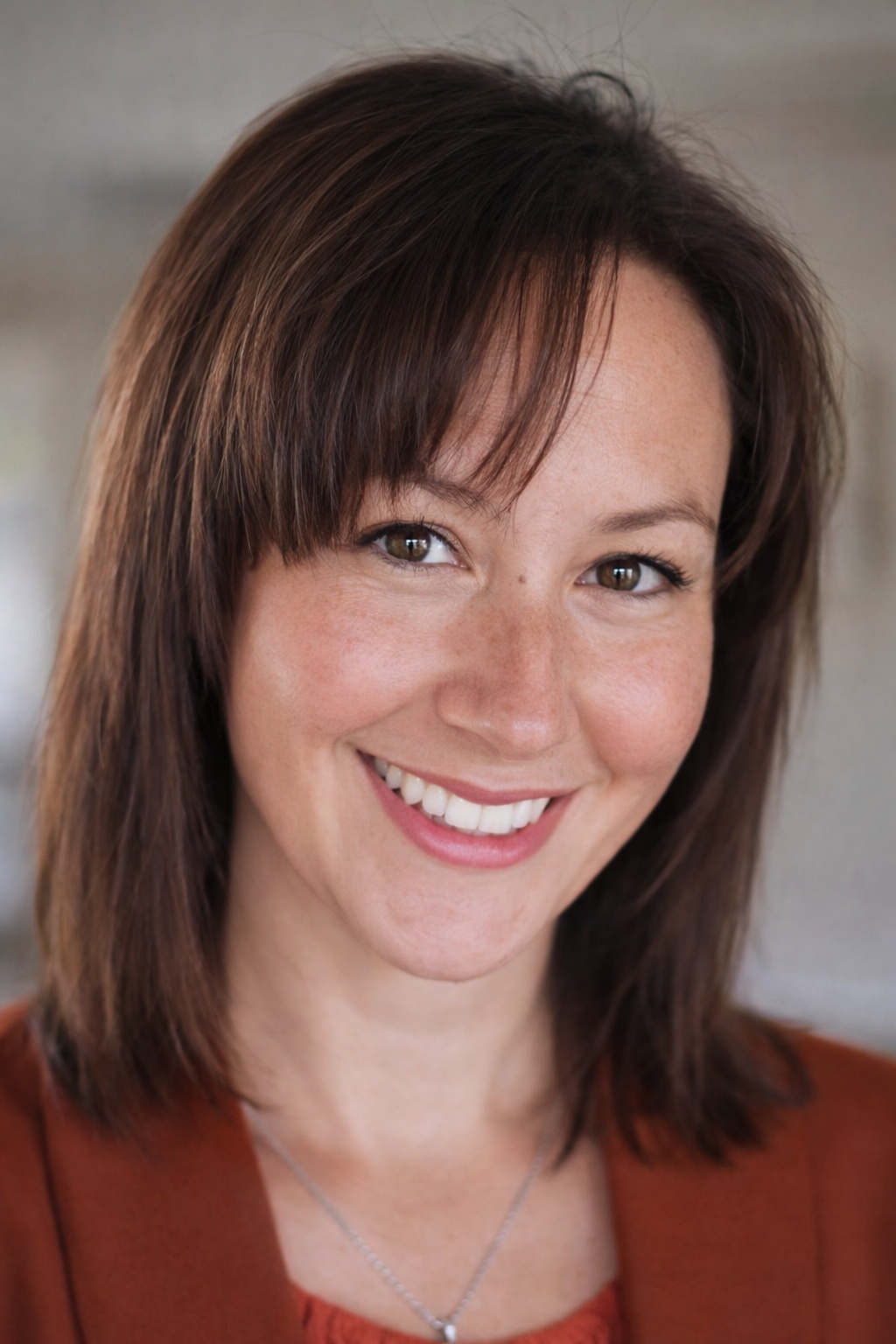 Amanda Frey headshot